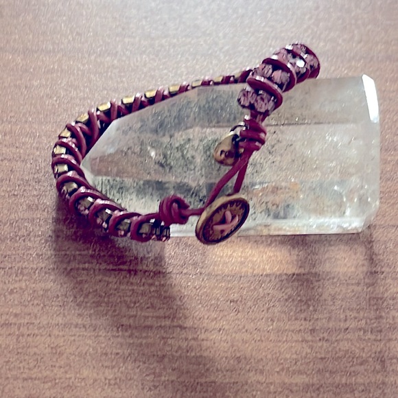 Fossil Pink Leather Bracelet With Crystals - Picture 2 of 6